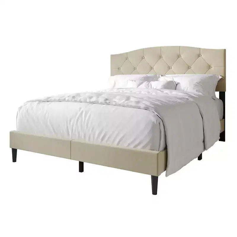 Letto a piattaforma King Size – Testiera Camelback, trapuntatura capitonné a diamante, capacità 272 kg