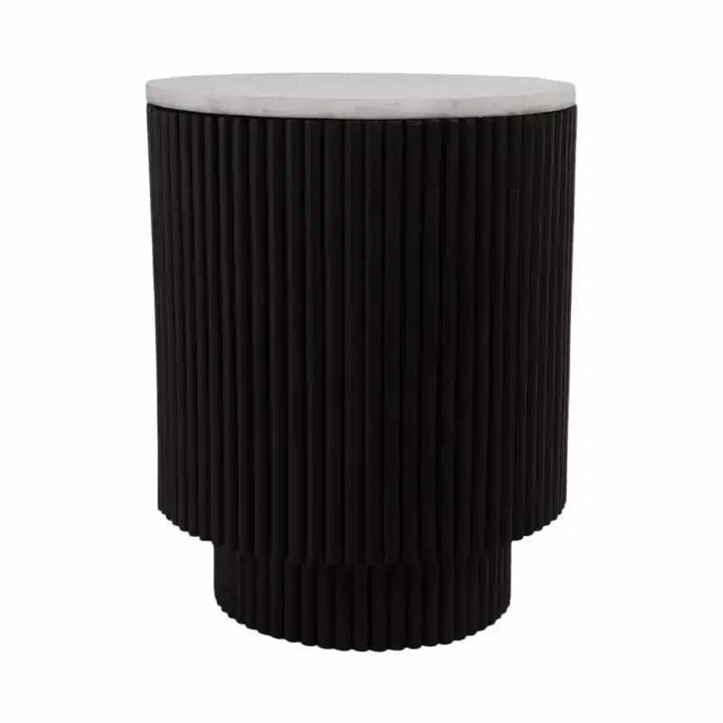Tavolino con Base Svasata Nera e Piano in Marmo Bianco - Elemento d'Arredo Moderno per Piccoli Spazi e Decorazione Domestica