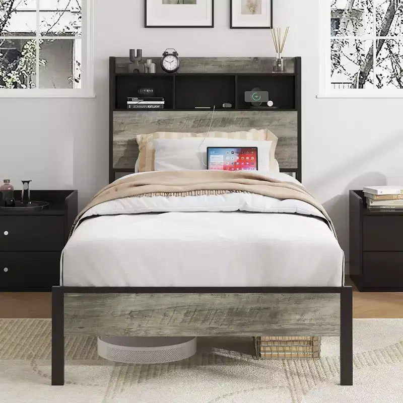 Letto a piattaforma singolo/matrimoniale con contenitore e testiera, Struttura letto a piattaforma in legno con stazione di ricarica, Grigio Antico