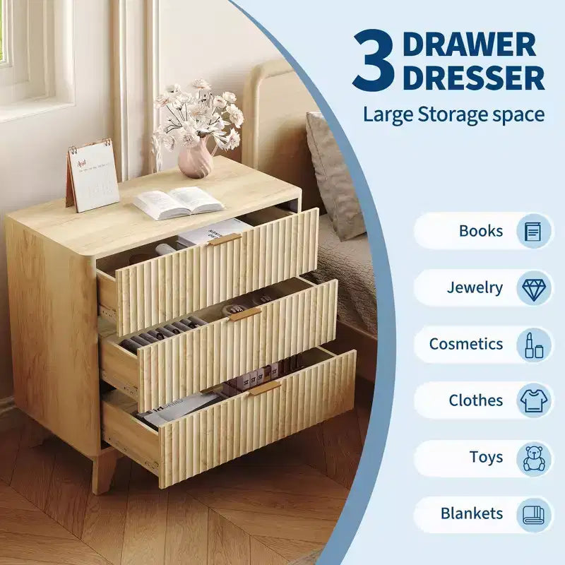 Comodino a 3 cassetti scanalato, Tavolino moderno con maniglie in metallo, Tavolino da divano da 27 pollici largo, con contenitore, in rovere naturale per camera da letto, soggiorno, cabina armadio