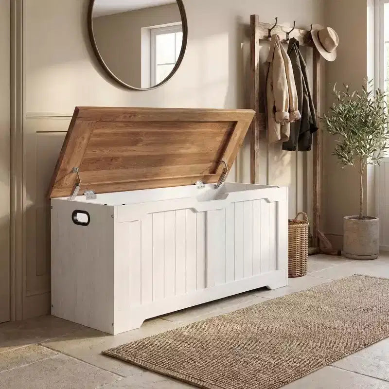 Storage Bench with Farmhouse Design - Storage Chest with 2 Safety Hinges, 15.7 x 39.4 x 18.9 Inches, Ideal for Entryway, Bedroom, and Living Room