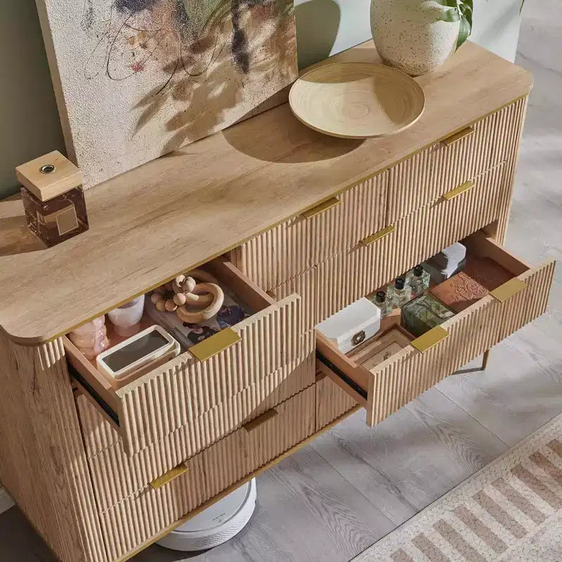 Cassettiera a 9 cassetti, comò in legno largo 137 cm con maniglie in metallo, cassettiera moderna per TV e organizer per camera da letto e soggiorno